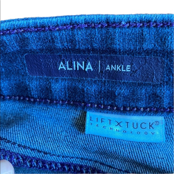 NYDJ Alina with Lift Tuck Technology Jeans - Picture 11 of 16